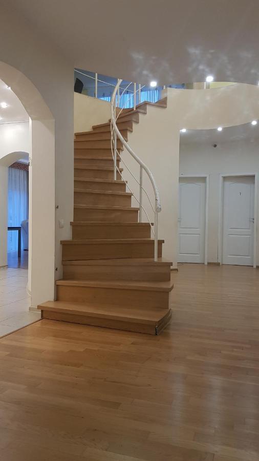 Sofia Apartments, 6 Rooms, 260M2 Вильнюс Экстерьер фото